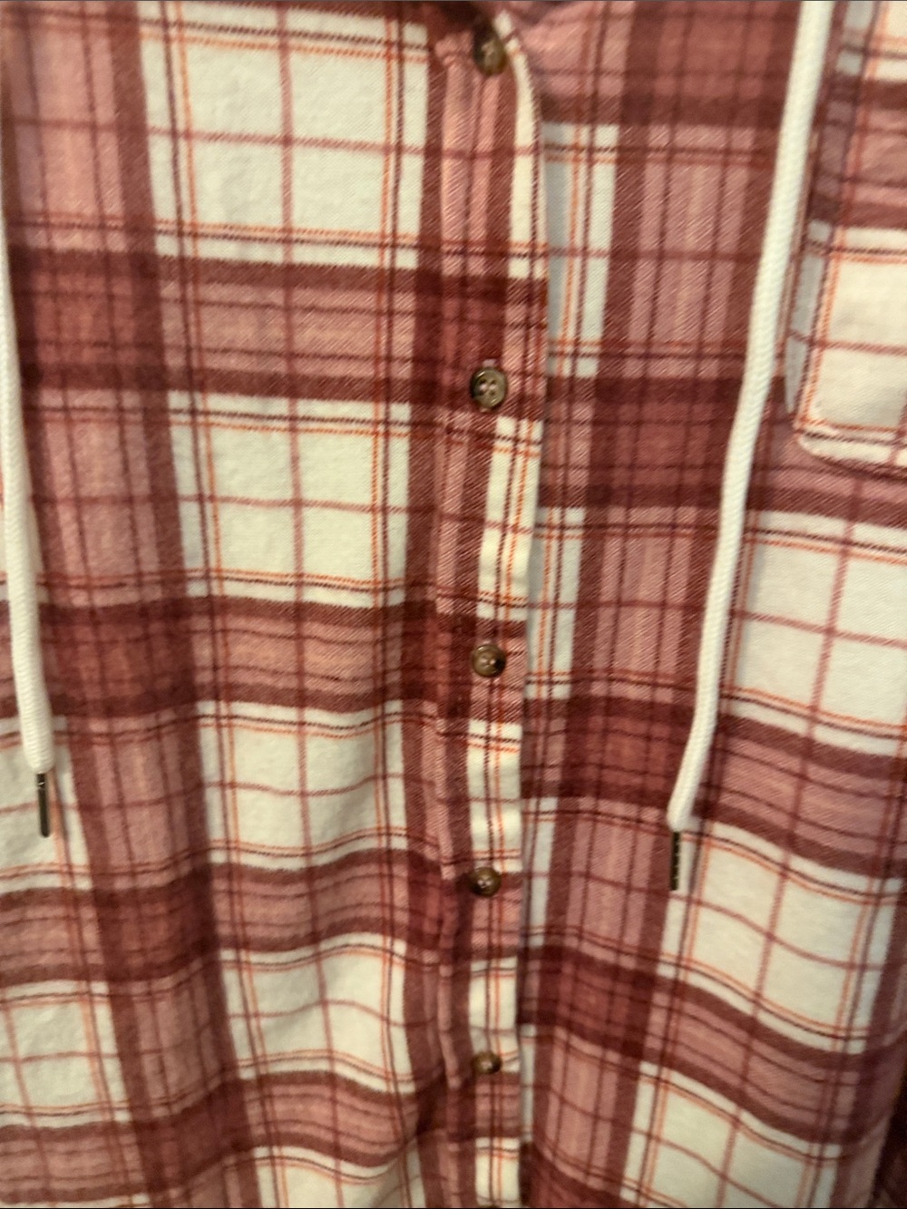 Cure. Women’s Cozy Plaid Hooded Shacket in Burgundy and Cream size 3x runs small - Picture 5 of 8